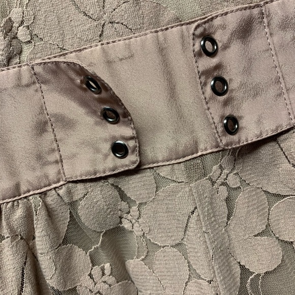 Soiéblu lace romper - Picture 4 of 8